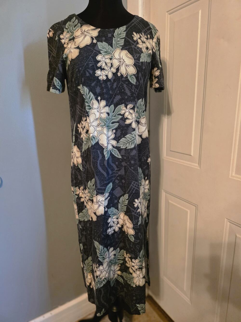 ALOHA HUT Tropical Hawaiian Midi Dress Hibiscus Floral Womens S Vacation Luau